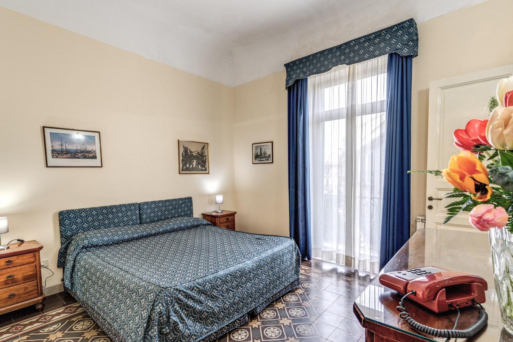 Hotel La Residenza Мессіна Екстер'єр фото