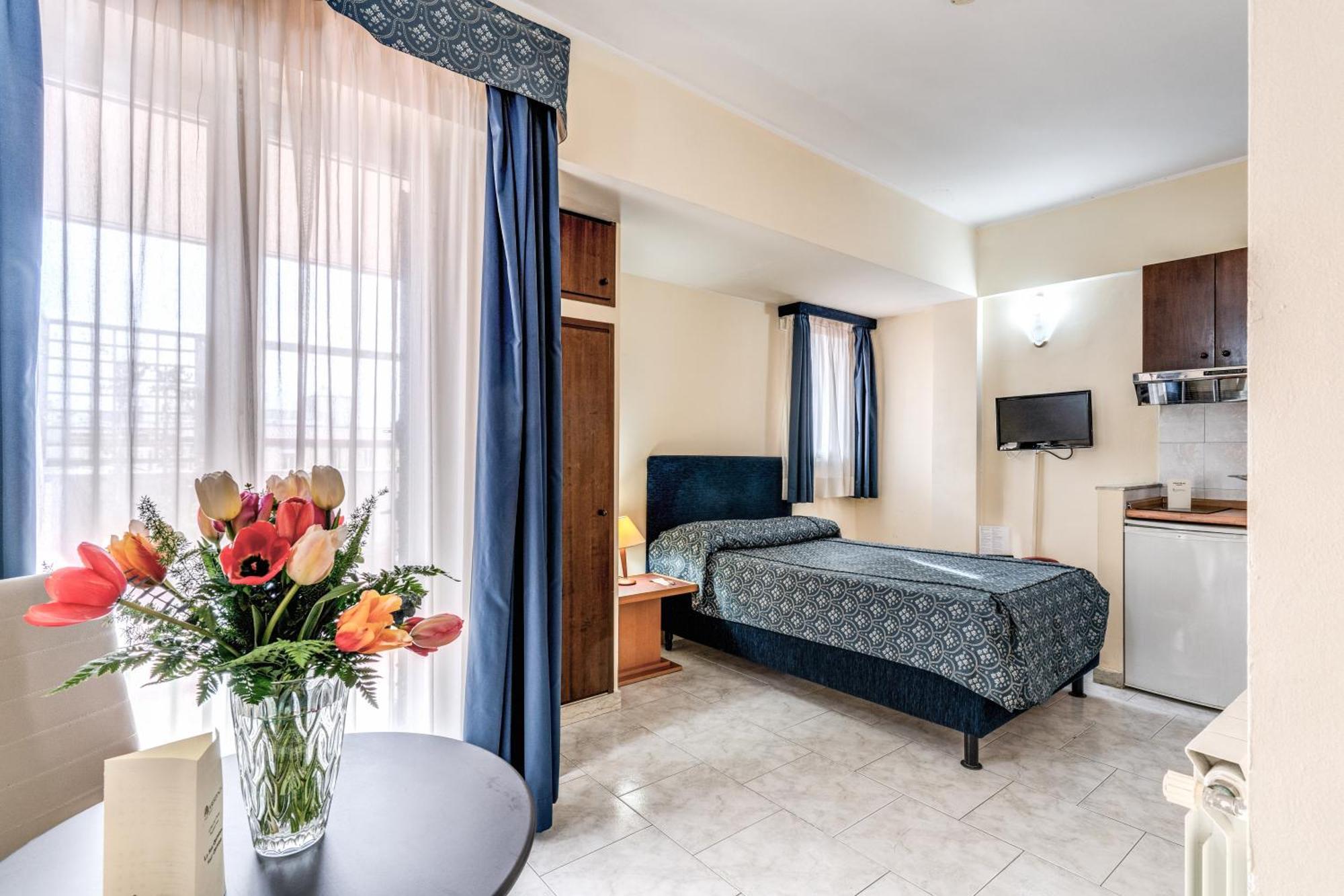 Hotel La Residenza Мессіна Екстер'єр фото